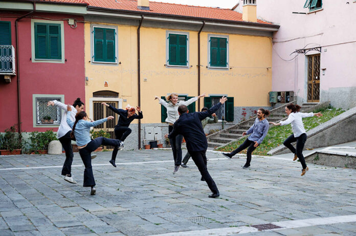 Juliette on the road di Loredana Parrella