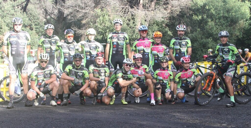 Mtbsan 25102023 Gli atleti dell MTB Santa Marinella prima della partenza dentro