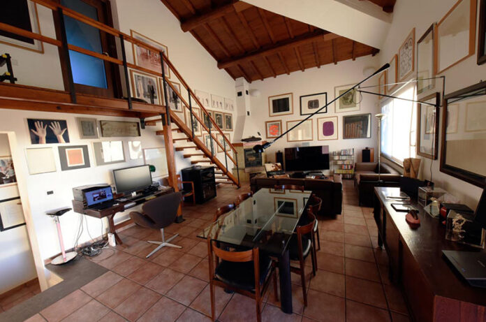 salone-piccola salone-piccola