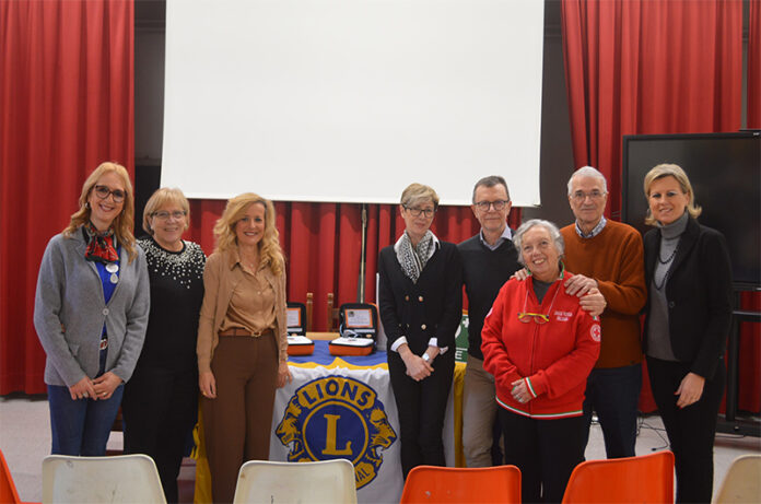 Donazione di 2 defibrillatori all’IC “Ettore Sacconi” Tarquinia