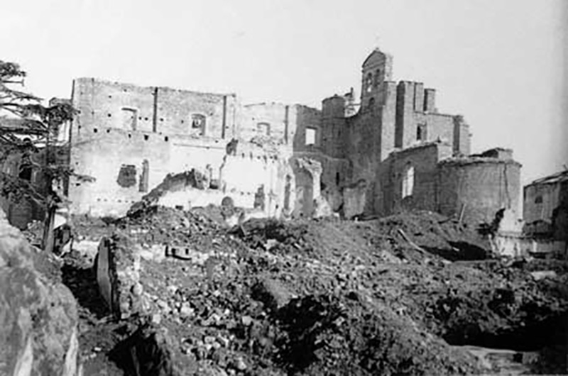 chiesa-san-francesco-1944-1.jpg archivio mauro galeotti