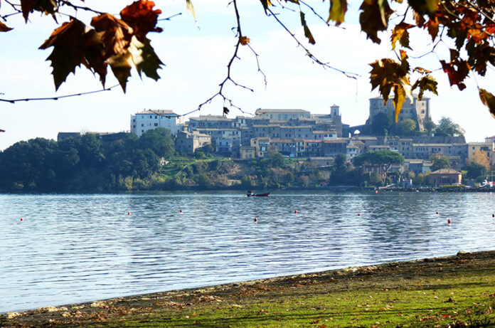 capodimonte cartolina foto di giancarlo rossini