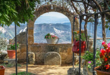 Il giardino del poeta a Civita di Bagnoregio