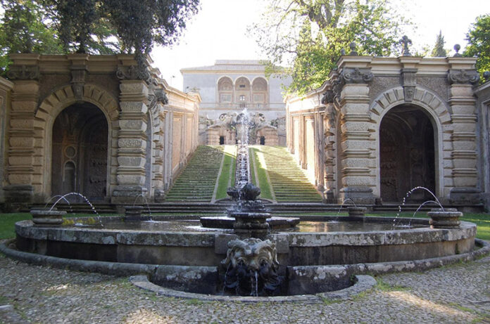 palazzo farnese caprarola visita guidata