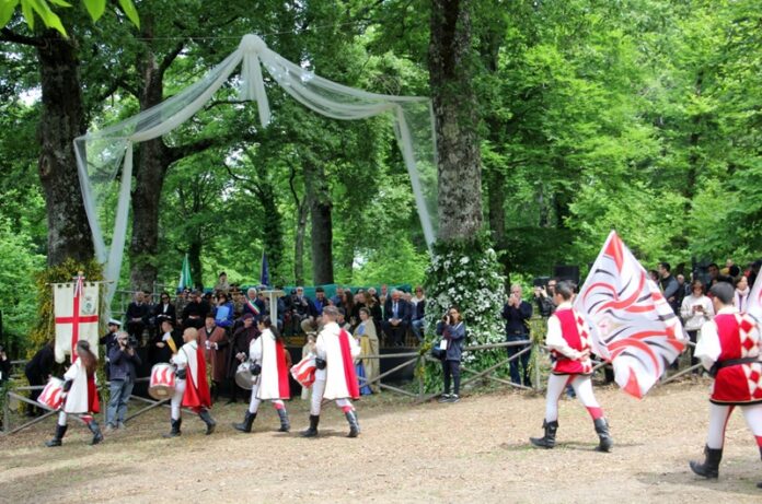 VetrallaSposalizio24Proloco5