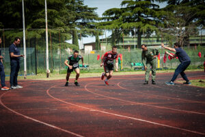 la staffetta di atletica