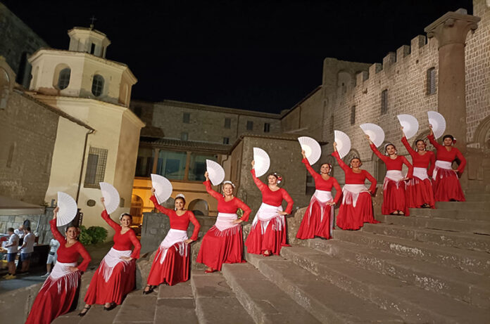LA COMPAGNIA FANTASIA FLAMENCA