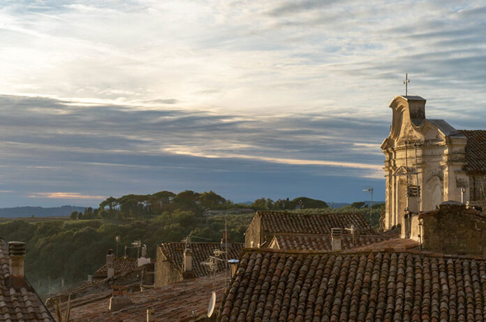 Ischia di Castro-foto di Luciano Pasquini Ischia di Castro-foto di Luciano Pasquini