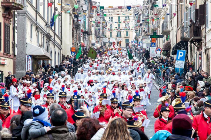 Nasi Rossi parata con pitale