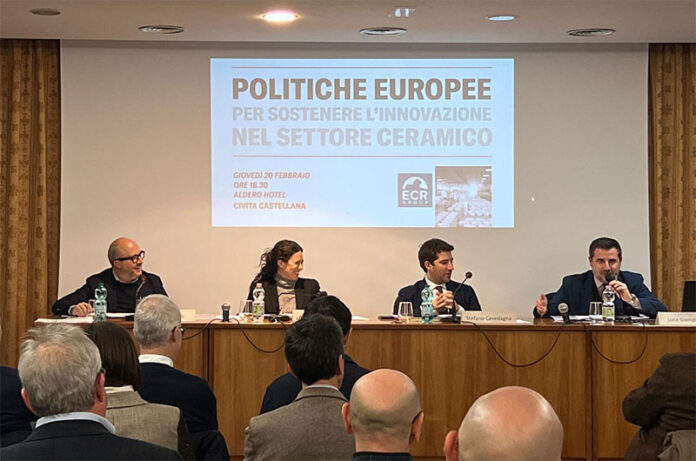 settore ceramico