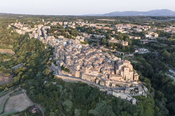 Grotte-di-Castro cover