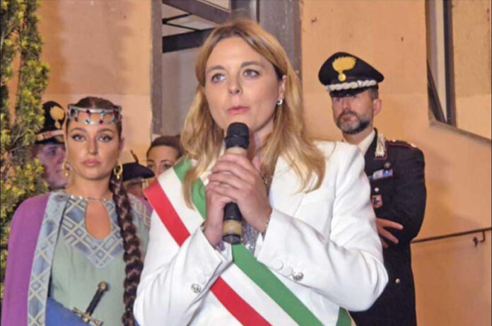 giulia de santis, sindaca di Montefiascone