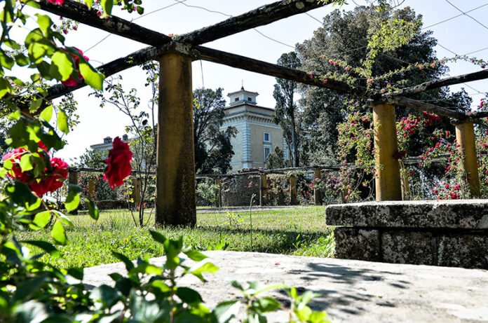 roseto di palazzo farnese caprarola