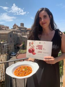 IMG Francesca Pontecorvi Vincitrice della Gara gastronomica Il Rosso sul Podio