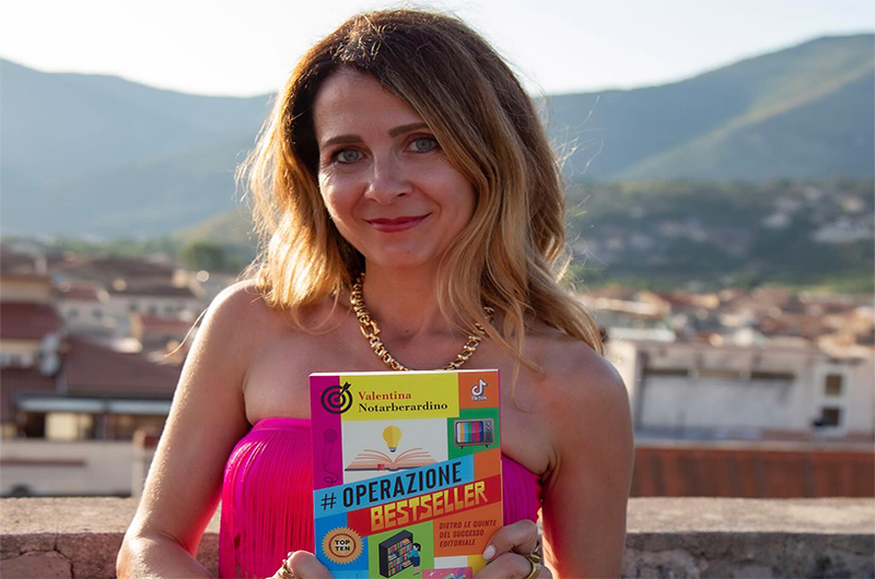 Valentina Notarberardino con Operazione Bestseller. Dietro le quinte del successo editoriale