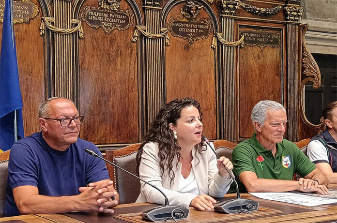 Cene in Piazza con i Facchini