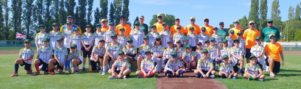 Gruppo ragazzi e tecnici