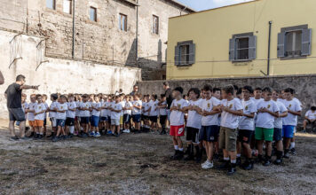 I minifacchini di Eterna, la Minimacchina del Centro Storico Minifacchini del Centro storico