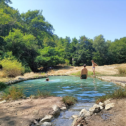 La pozza di acqua sulfurea
