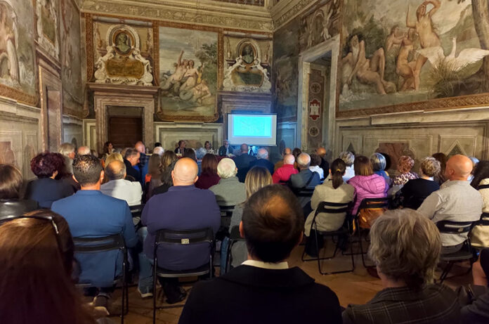 Conferenza per la presentazione del libro ‘Le Tre Vite di Lisa’ a Palazzo Giustiniani