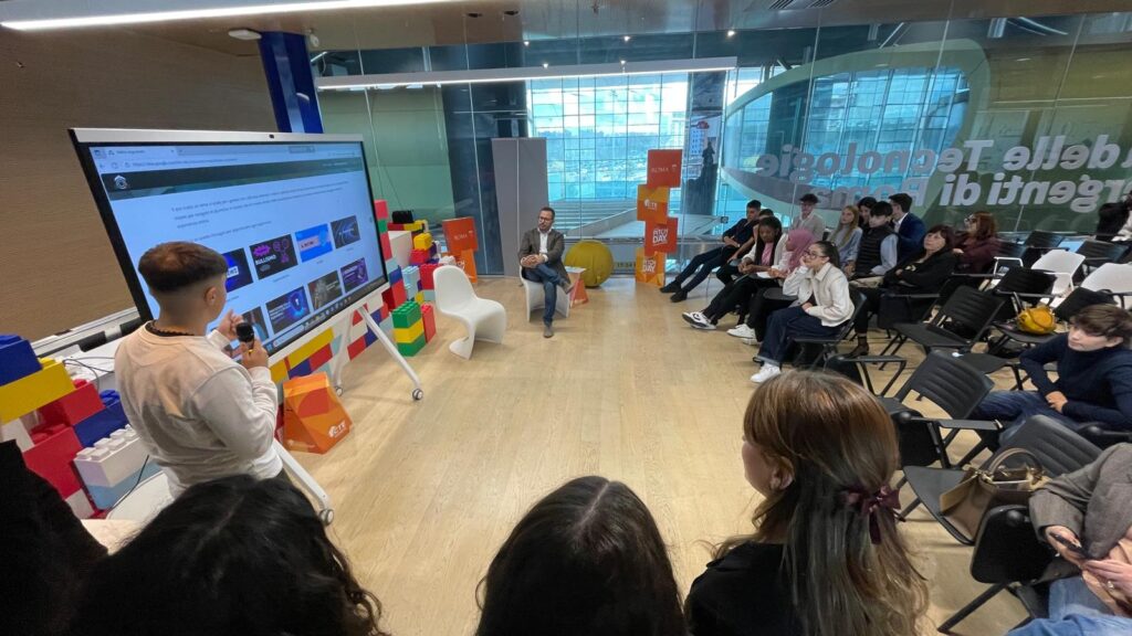 WhatsApp Image 2025-10-17 at 13.53.24 (1)