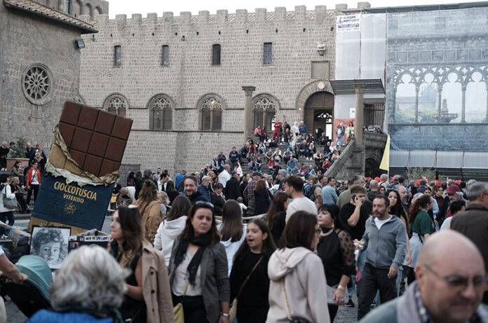 571119331_1266830585475355_8568465967965639241_n