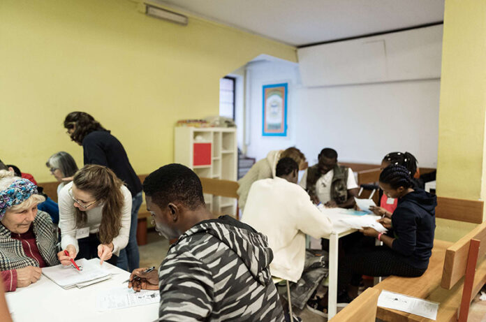 Scuola popolare della Tuscia di AUCS-corsiitalianoperstranieri