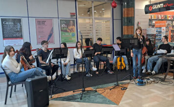 Tra le righe della festa