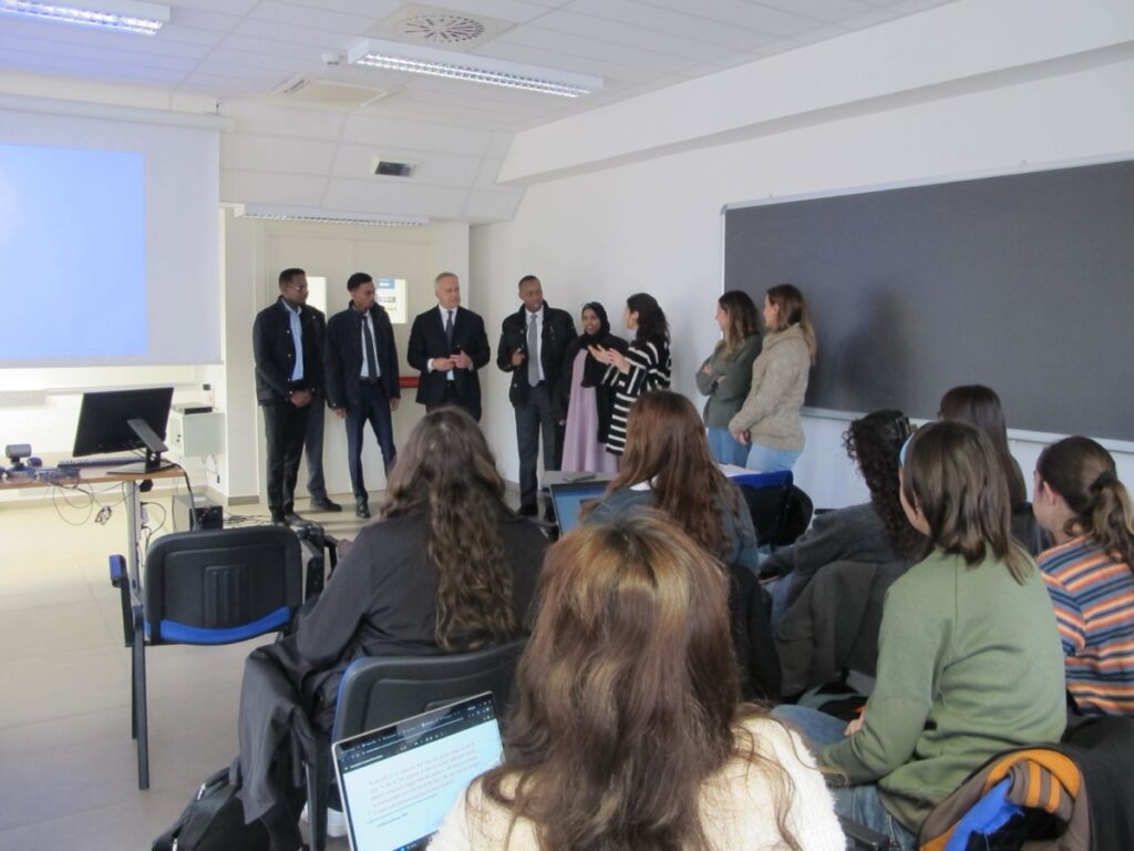 34807b75-64b3-c135-ae61-42998b5653b4