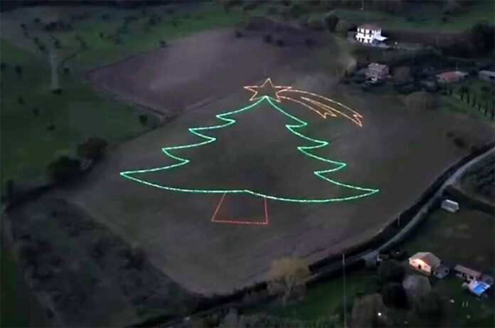Albero di Natale luminoso a Celleno