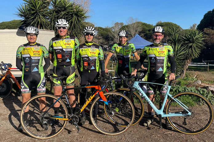 Mtbsan 1112025 Gli atleti della squadra prima della partenza ad Ostia