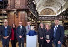 La straordinaria testa di una Kore in marmo, rinvenuta nella città etrusca di Vulci testa di kore