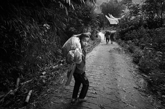 ©ALAIN_SCHROEDER_LIFE_OF_DEATH_1 ©ALAIN_SCHROEDER_LIFE_OF_DEATH_1