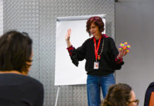 Elisa Vincenzi, autrice, narratrice, musicoterapista, formatrice e membro ICWA