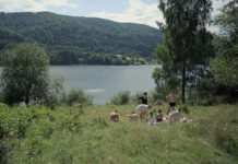 “La zona d’interesse”, il film di Jonathan Glazer per non dimenticar l’orrore di Auschwitz La zona d’interesse