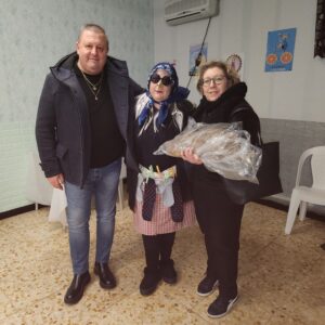 virgili, befana e una mamma in una passata edizione