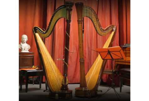 concerto per due arpe e voce