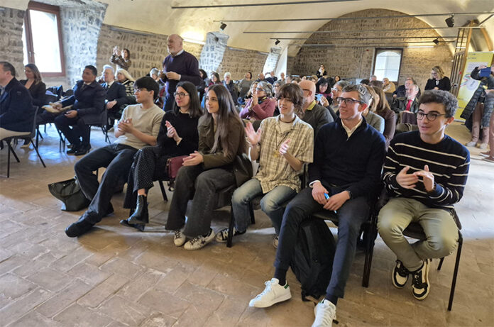 convegno prof D'Eufemia-studenti