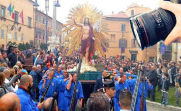 Processione del Cristo Risorto a Tarquinia, contest fotografico scade il 15 aprile contest fotografico tarquinia