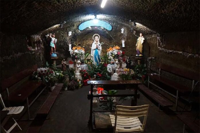 grotta_delle_apparizioni_marta-lago_dibolsena