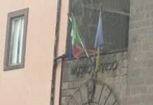 Museo civico di Viterbo chiuso da quasi due anni e bandiere strappate Museo civico di Viterbo chiuso da quasi due anni