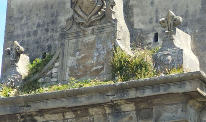 Porta Faul-dettaglio