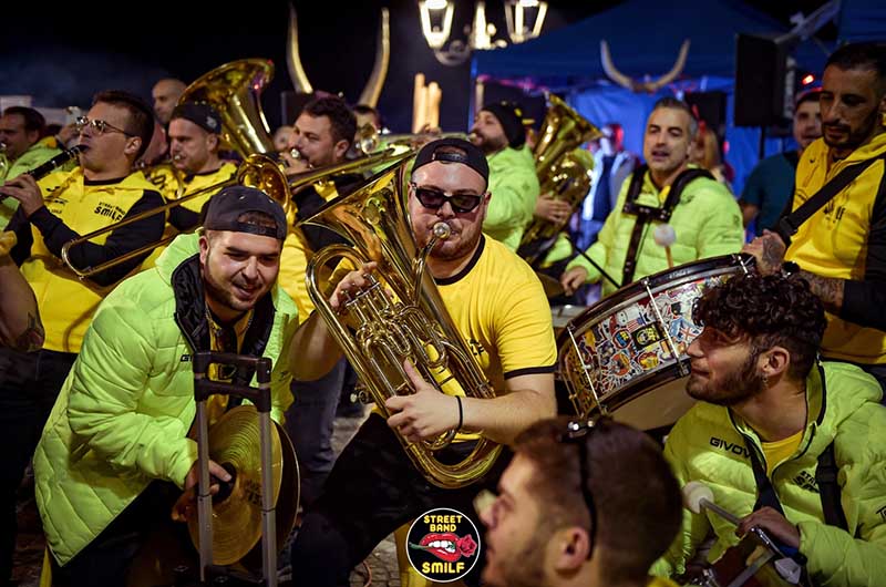 smilf.streetband