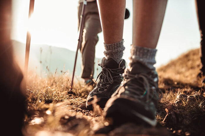 trekking