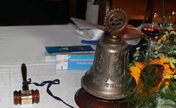 Il Rotary Club Viterbo inizia il suo 73° anno con il rituale passaggio della campana 14