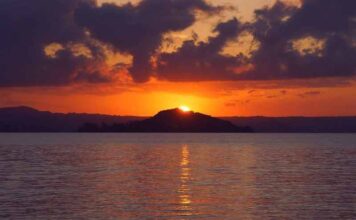 Travolti da un insolito Aperitivo nel Vulcanico Lago di Bolsena alla volta dell’Isola Bisentina