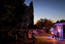 “un’Estate in Musica”, alla Necropoli della Banditaccia sold out del trio composto da Giampaolo e Michele Ascolese con Elio Tatti Giampaolo e Michele Ascolese con Elio Tatti