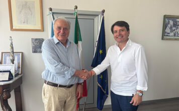 Donazione straordinaria per il futuro della sanità della Tuscia: 2 milioni e mezzo di euro per il Laboratorio di genetica medica del Santa Rosa Enzo Facchini con Egisto Bianconi, direttore generale della Asl di Viterbo