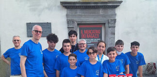 Mercatino dei ragazzi del Tuscia Film Fest, un’icona per artisti e publico I ragazzi del Mercatino-Tuscia Film Fest2026