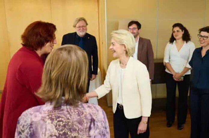ISDE Associazione medici per l'Ambiente delegazione del Green10 e Ursula von der Leyen ISDE Associazione medici per l'Ambiente delegazione del Green10 e Ursula von der Leyen